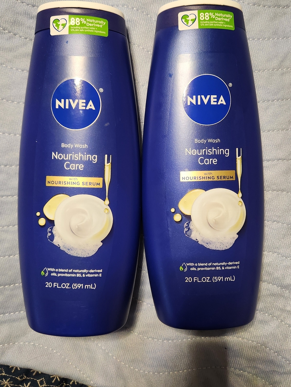 NIVEA Nourishing Care Body Wash with Nourishing Serum — Blue